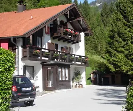 Kappen Guest house 3*